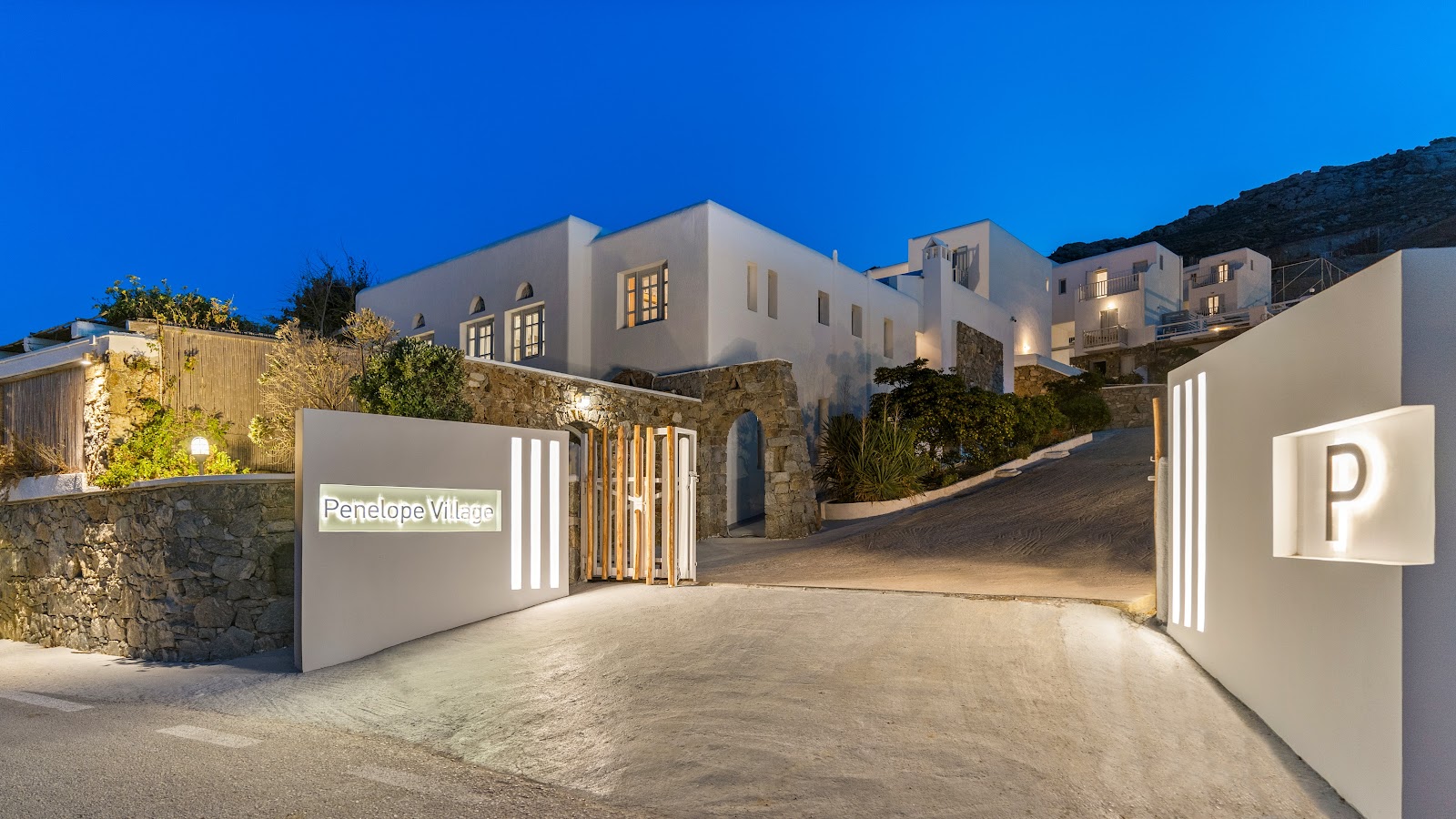 Aegon Mykonos, Autograph Collection