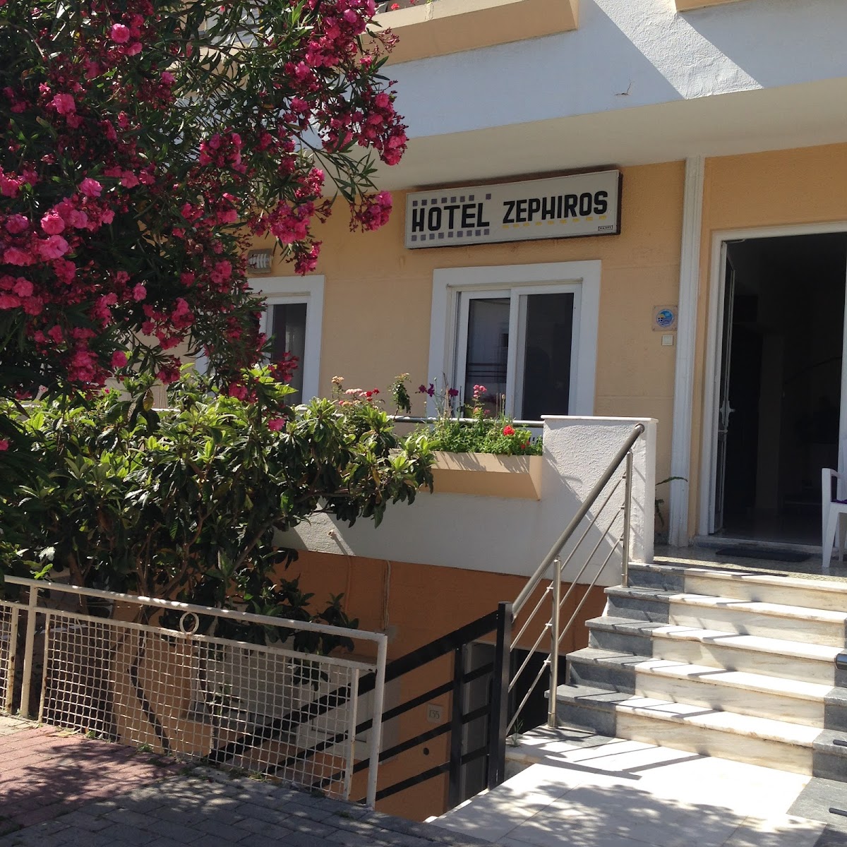 Amarada Luxury Suites (Amarada Marina Suites)