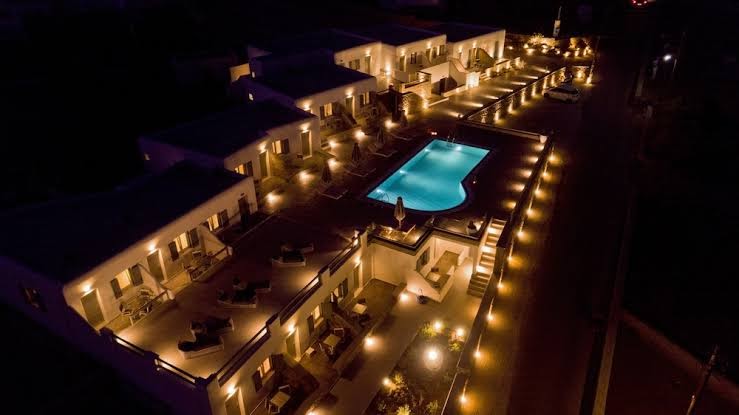 Anius Apartments