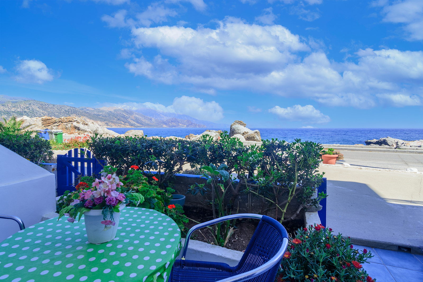 Aris Hotel