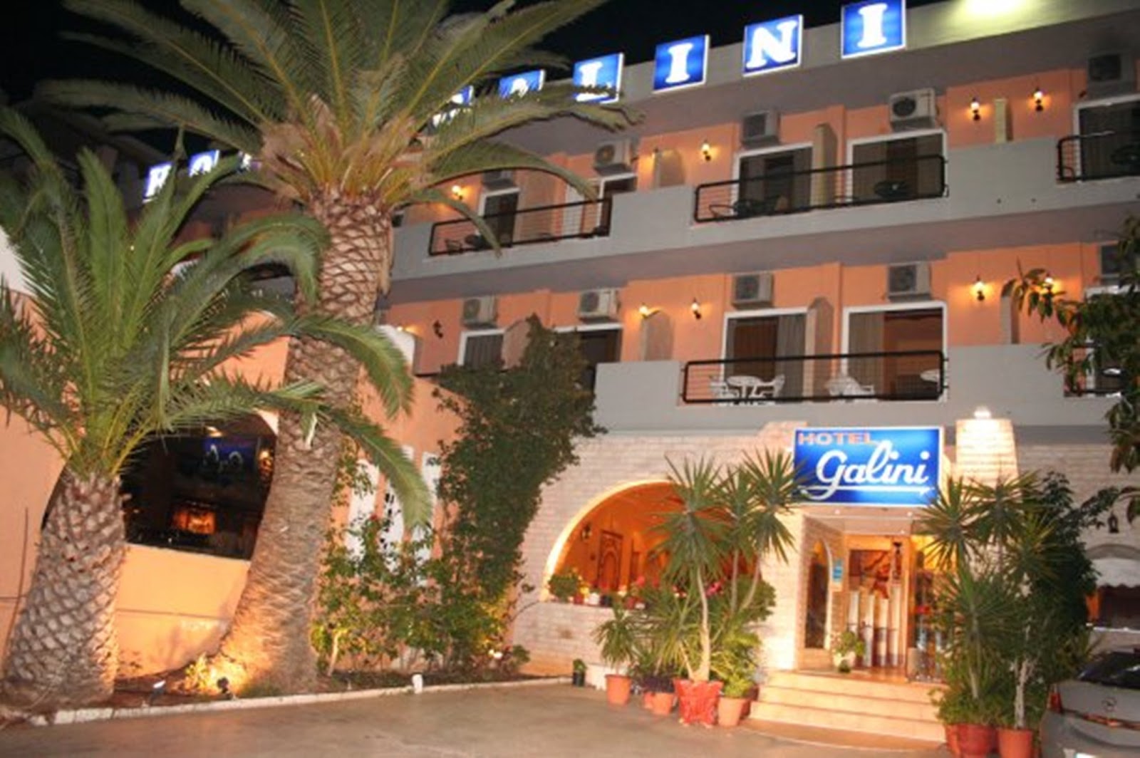 Athenian Riviera Elegant Residence