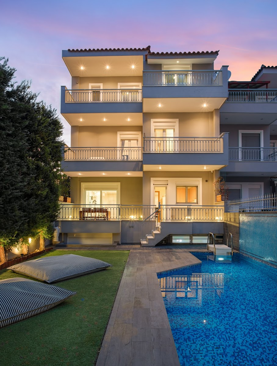 Athenian Riviera Seaside Suite