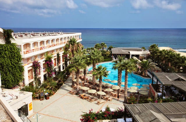Banana Moon Hotel
