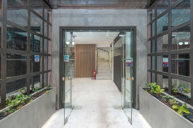 Breeze Boutique Hotel
