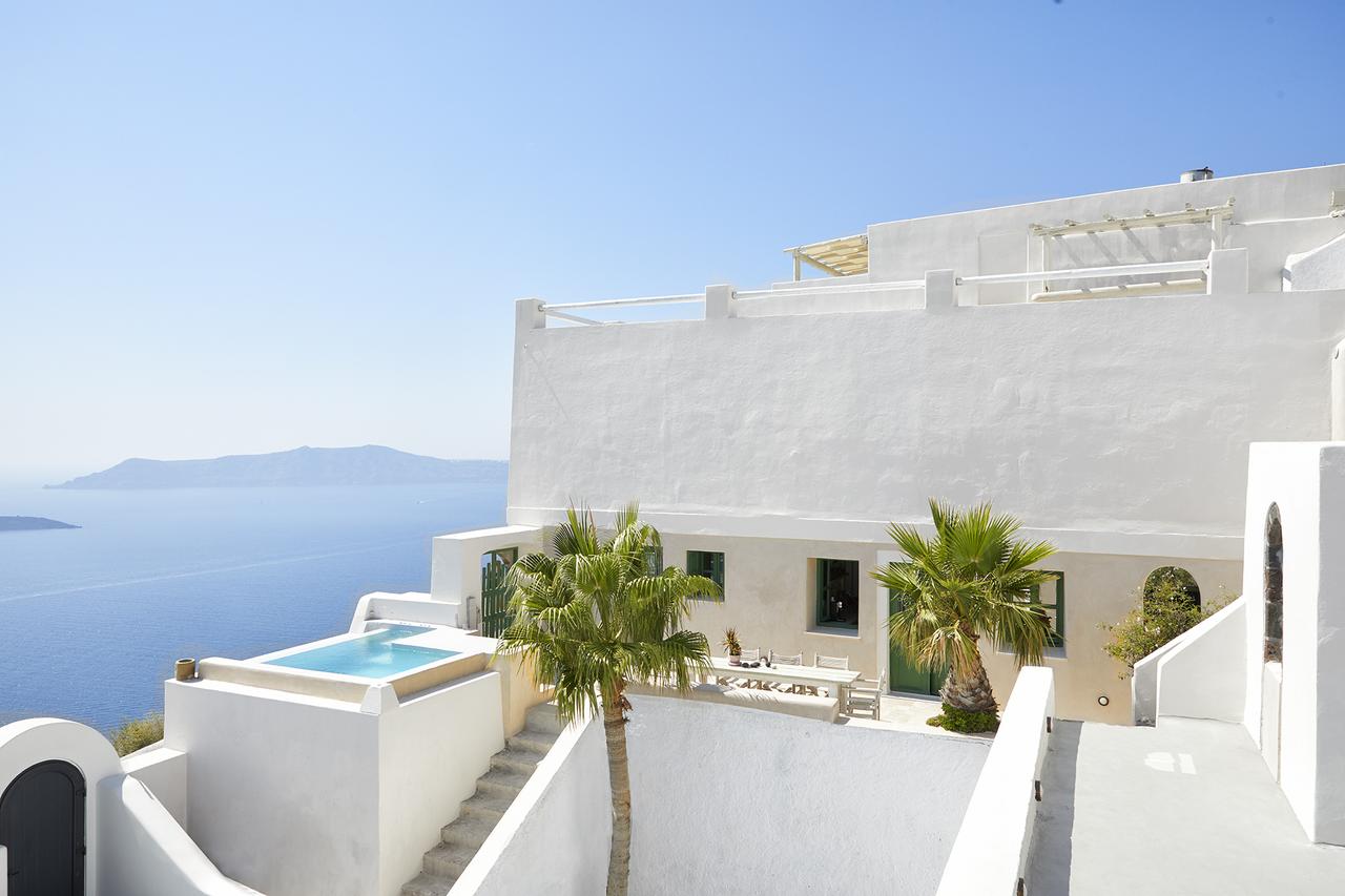 Caldera Cliff Illusion suites