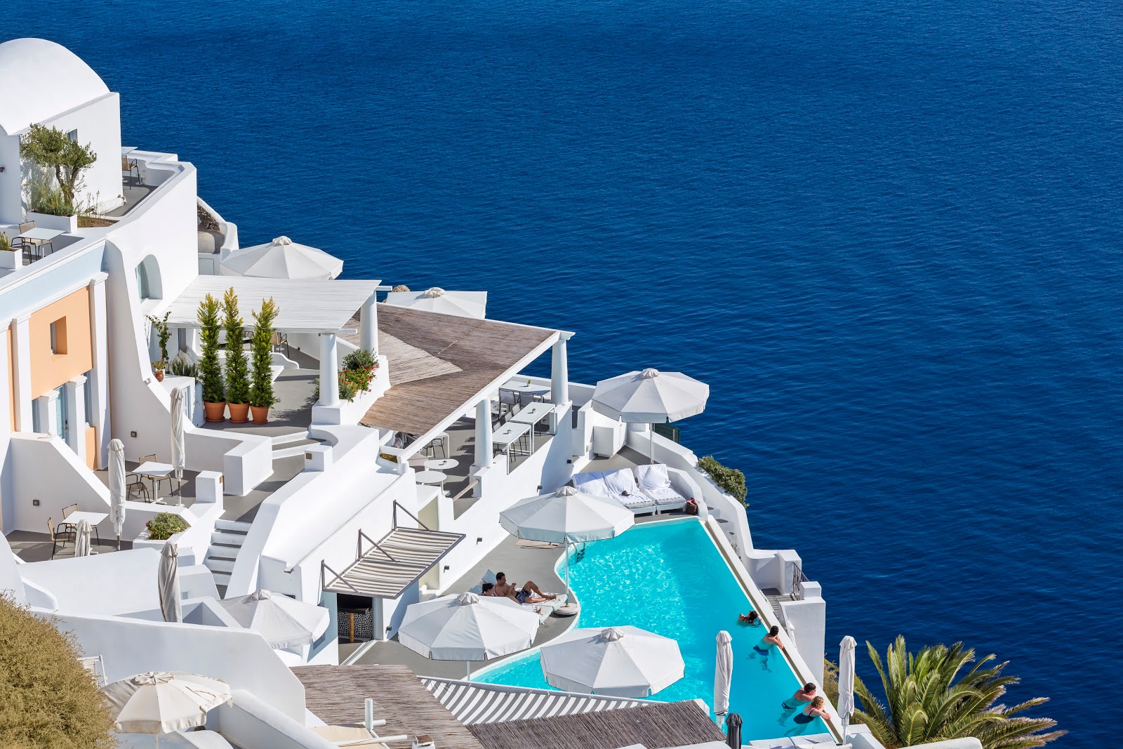 Canaves Oia Suites