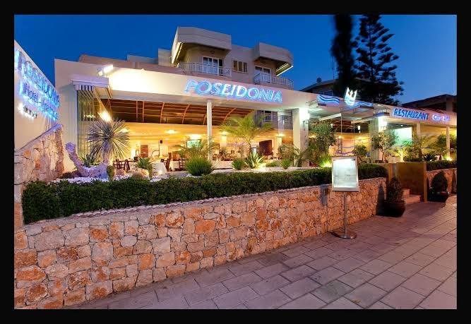 Caravel Apartment Hotel
