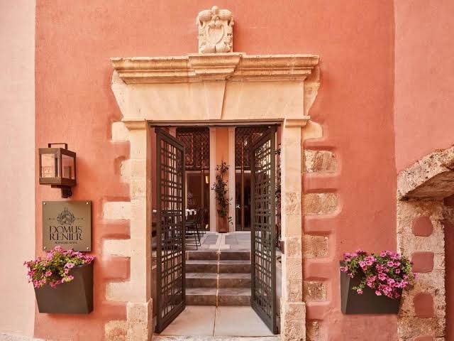 Casa Delfino Hotel & Spa
