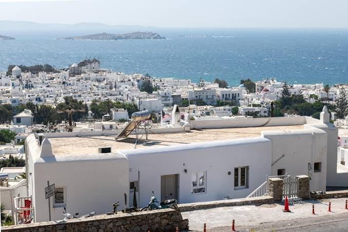 Domna Hotel and Studios