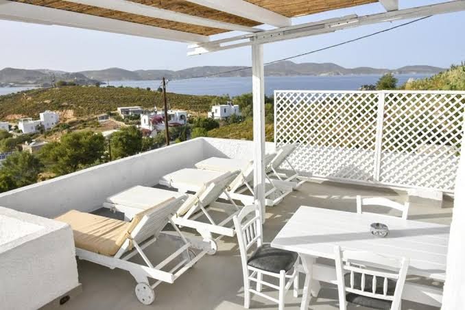 Eirini Luxury Hotel Villas - Villas, Houses and Apartments for Rent