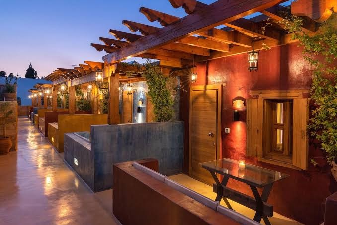 Elia Suites Old Town