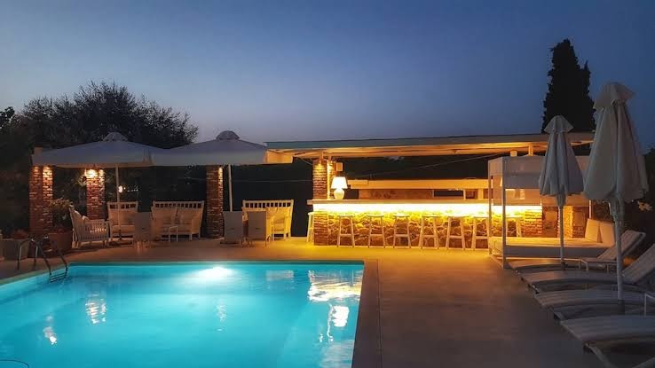Elies Residences