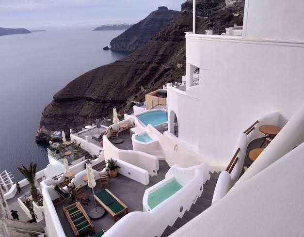 Firaxenia rooms