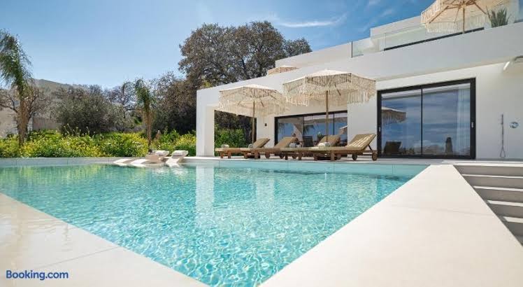 Gatsby Rhodes Exclusive Villas