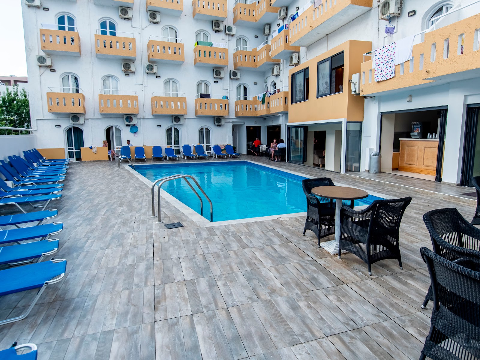 Glaros Beach Hotel