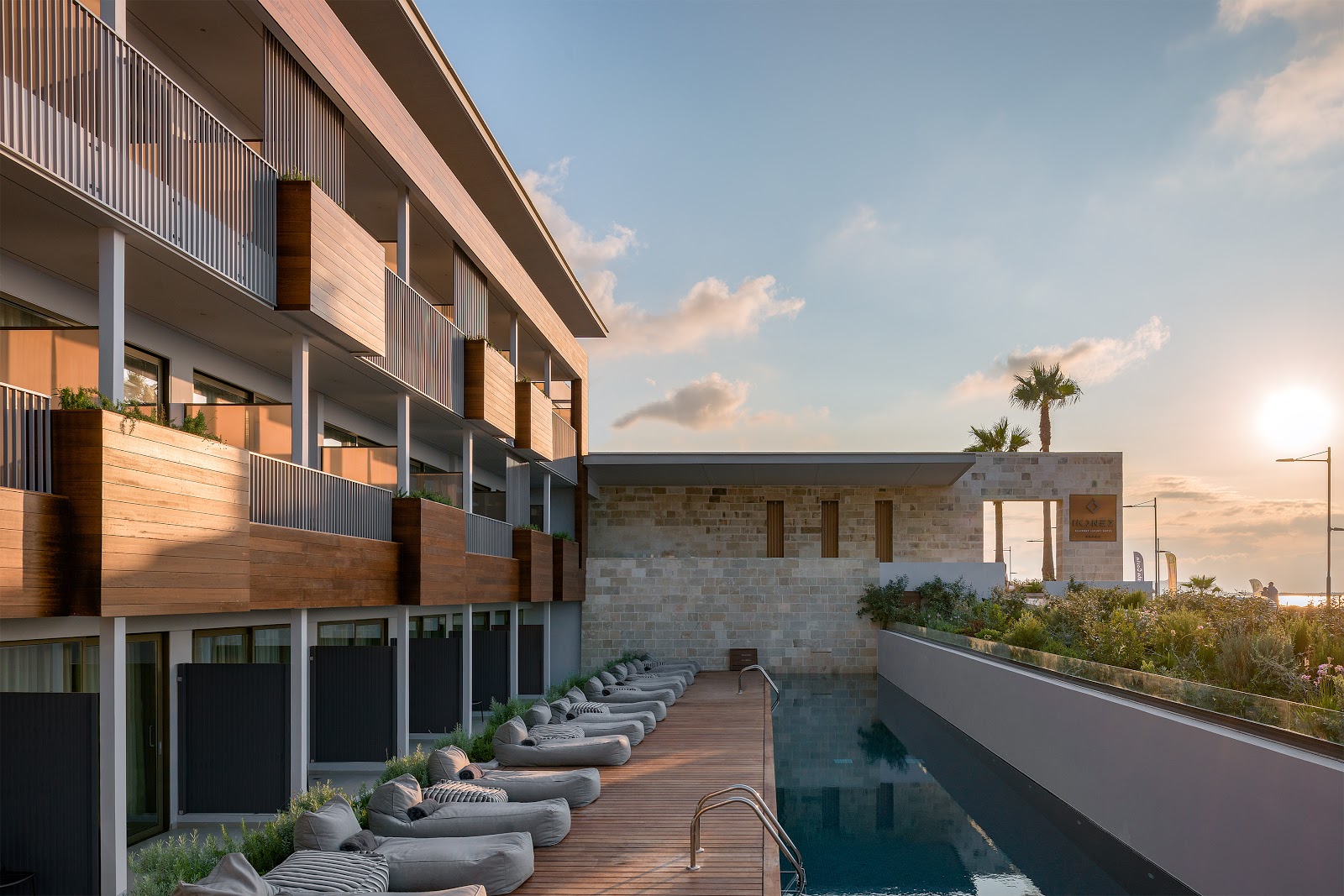 Grecotel Plaza Beach House