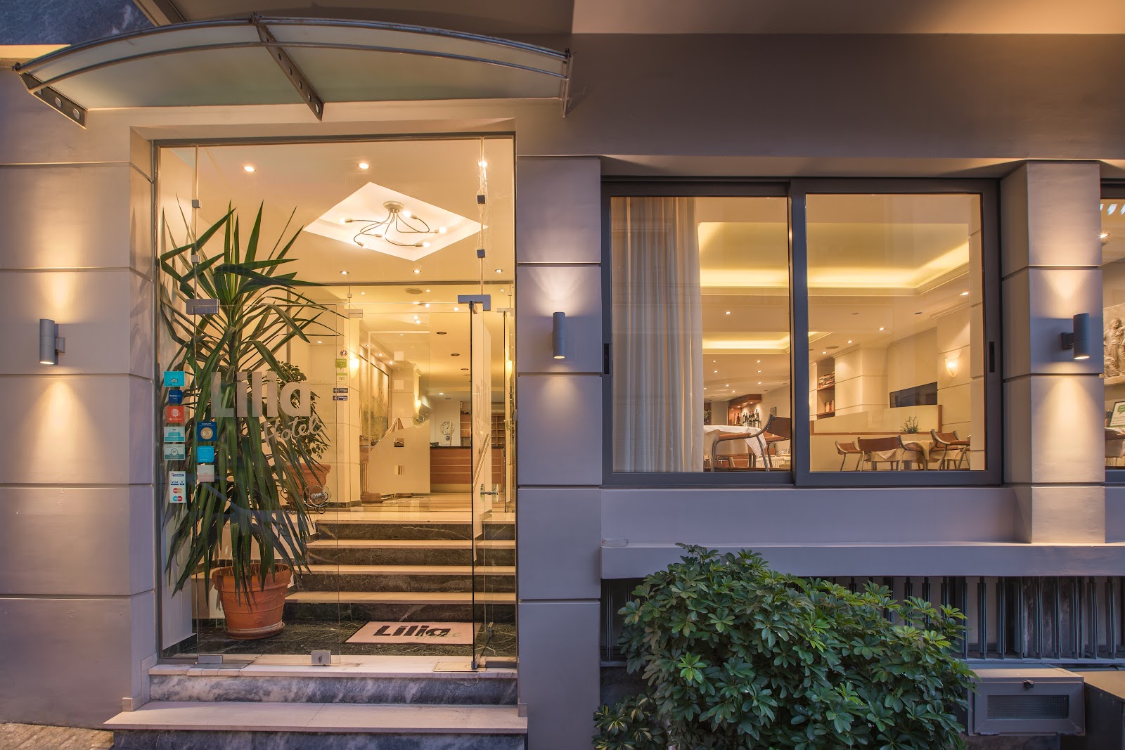 harbor suites