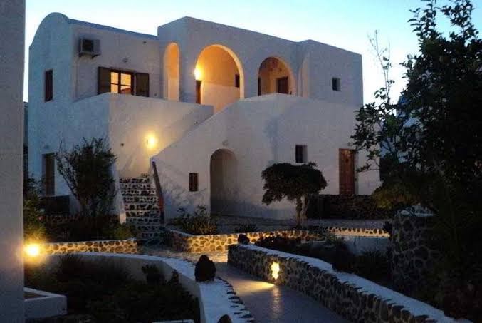Hotel Akrotiri