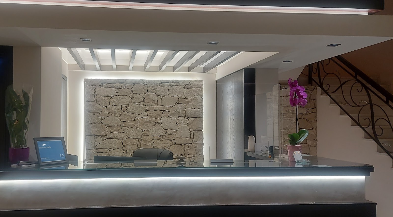 Hotel Akrotiri