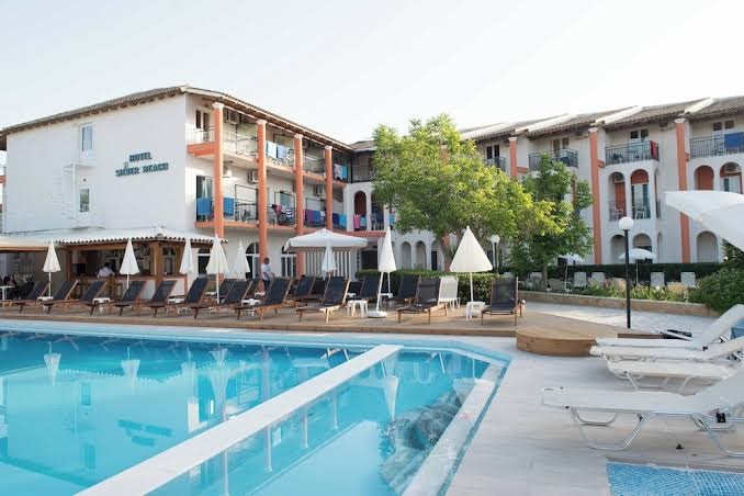 Hotel Coral