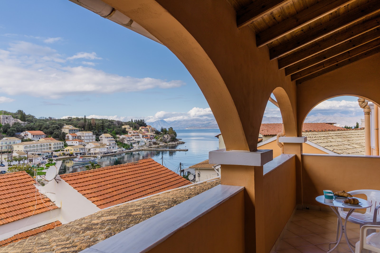 Kassiopi Bay Hotel