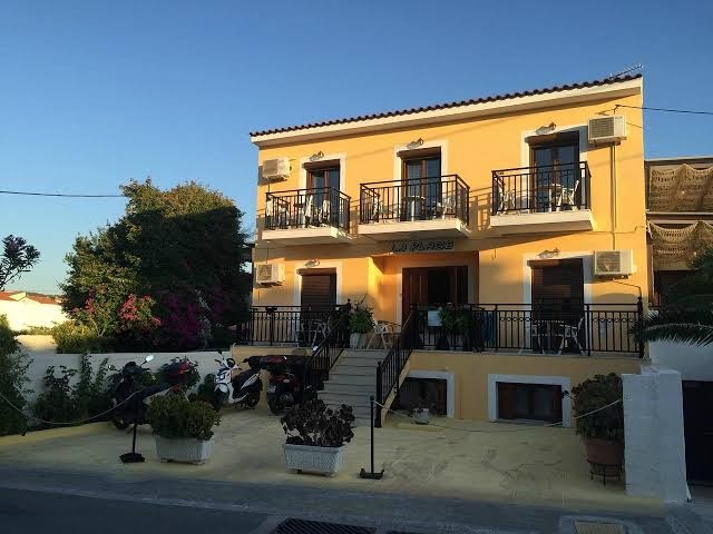 Kokkari Beach Hotel