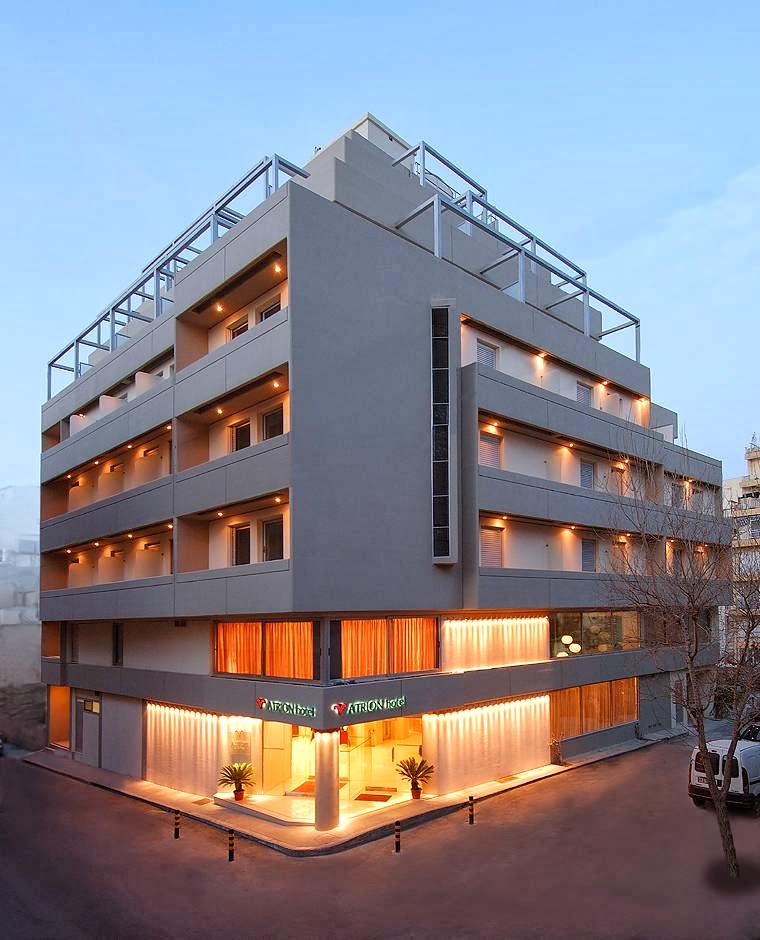 Kronos Hotel