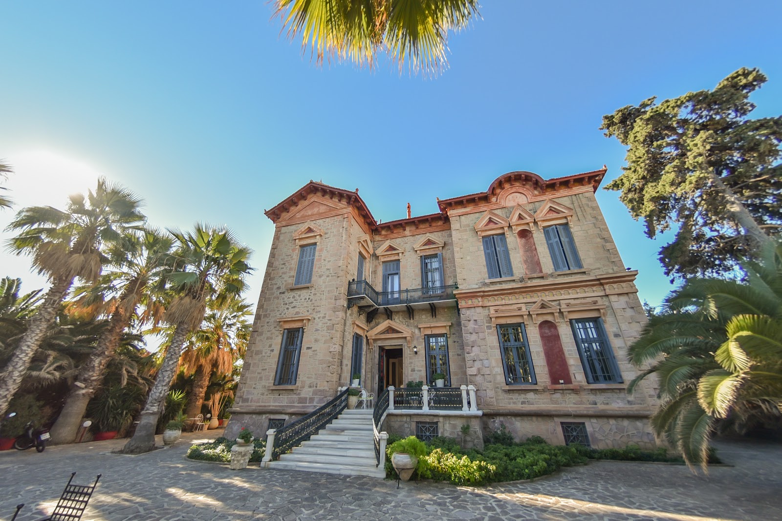 Lasia Hotel