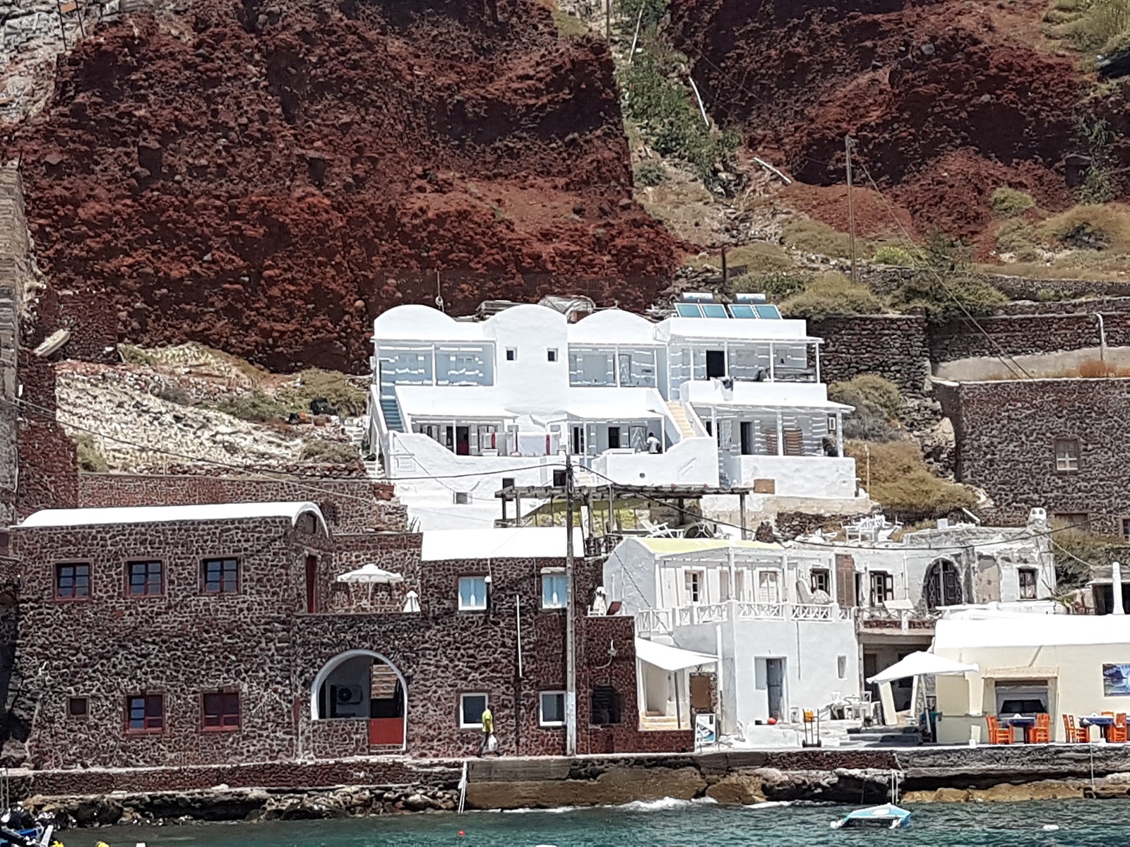 Lava Stone Hotel Santorini