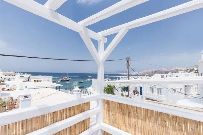 Lefteris Hotel & Apartments