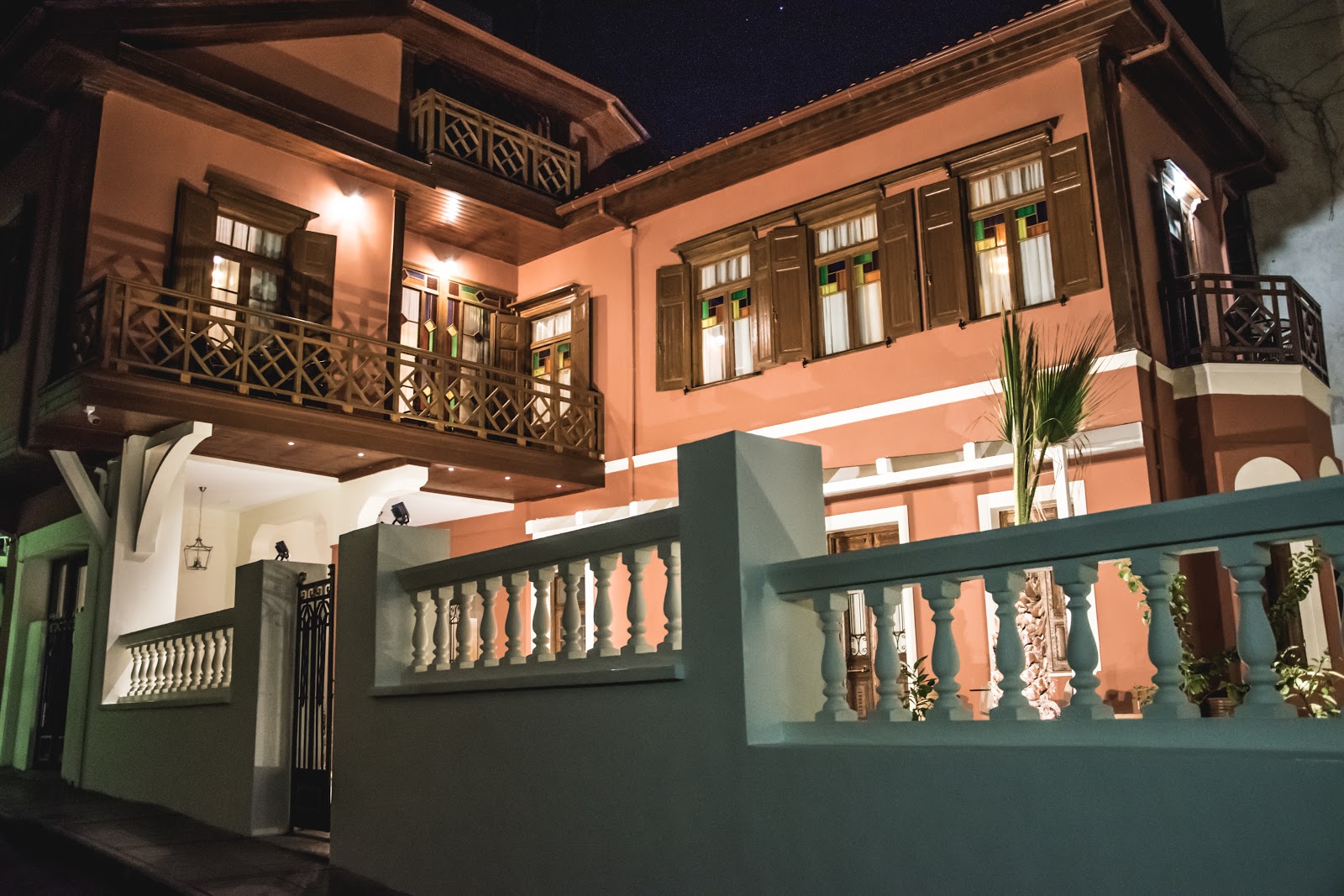 Legacy Gastro Suites