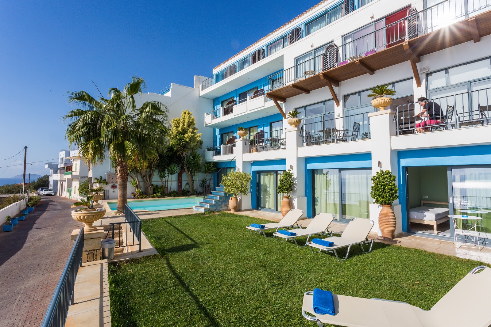 Lenikos Resort