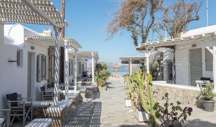 Maganos Apartments