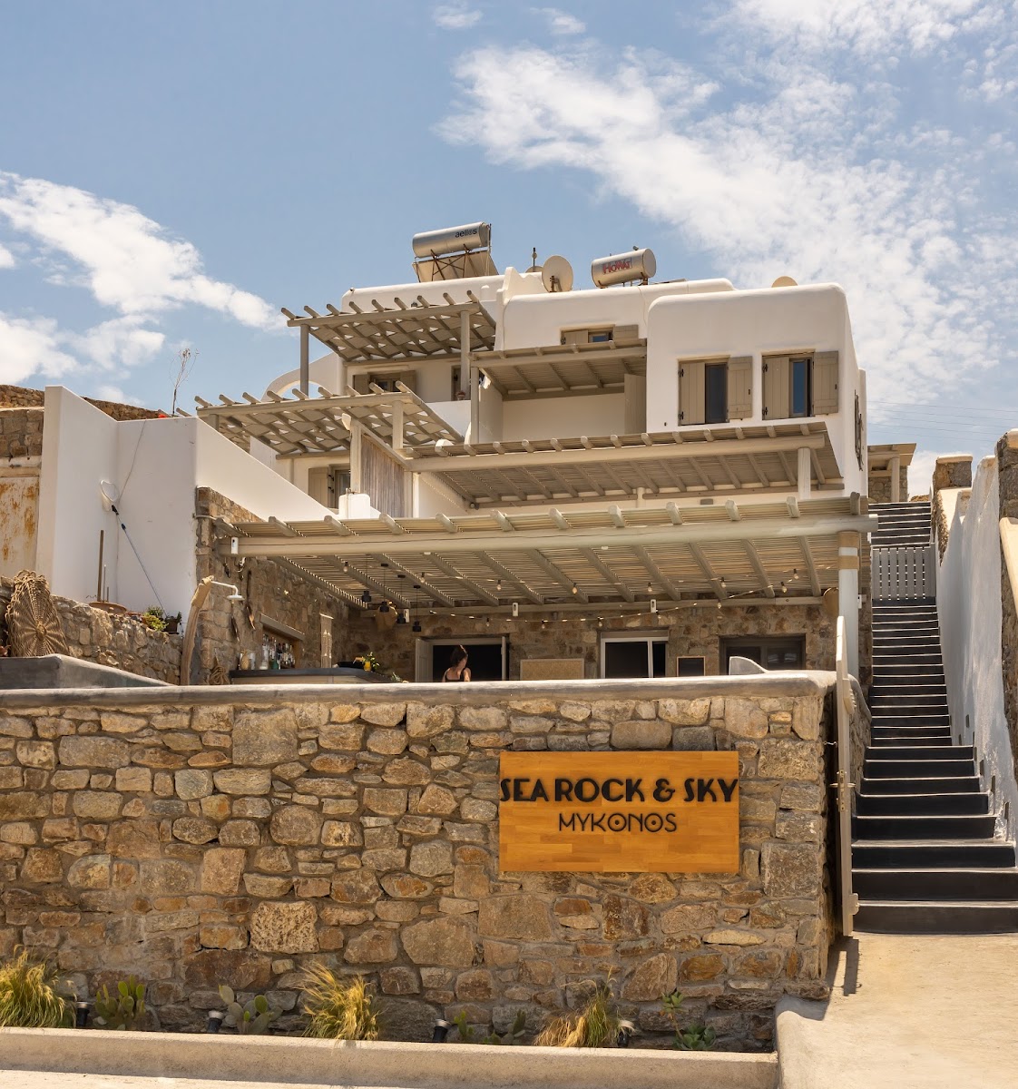 MiraMare Suites