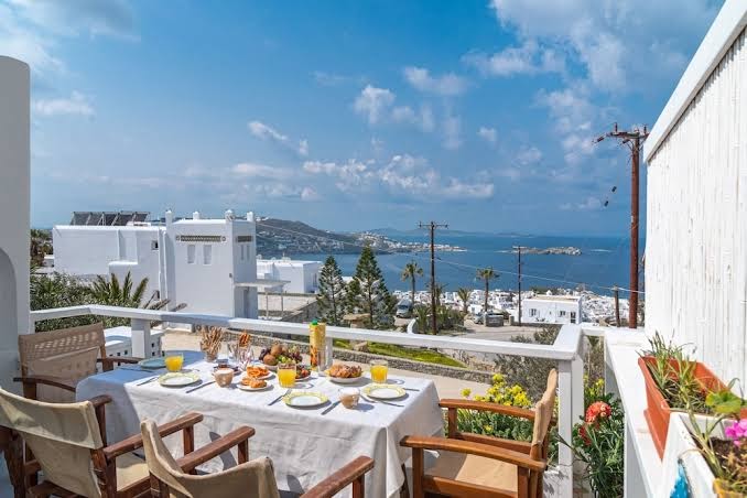 Mykonos Eight