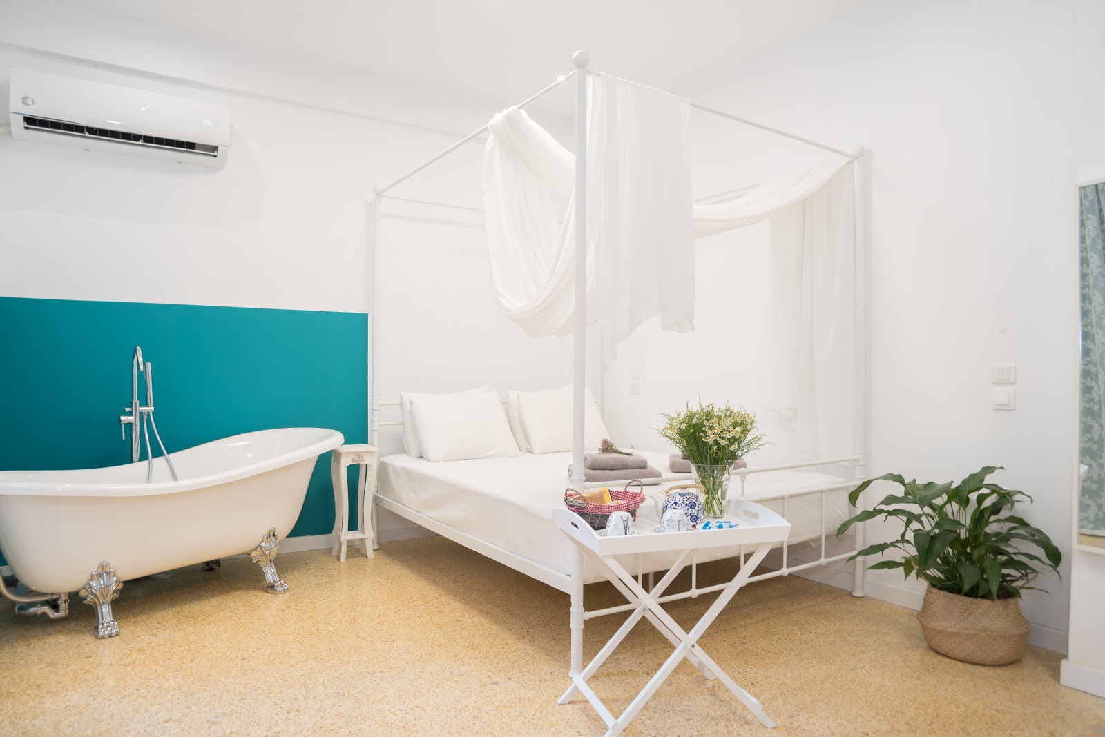 Na'maste Apartments