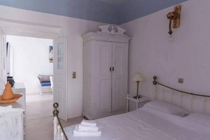 Nano Oia Villas
