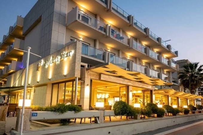 Navarino Apart-Hotel