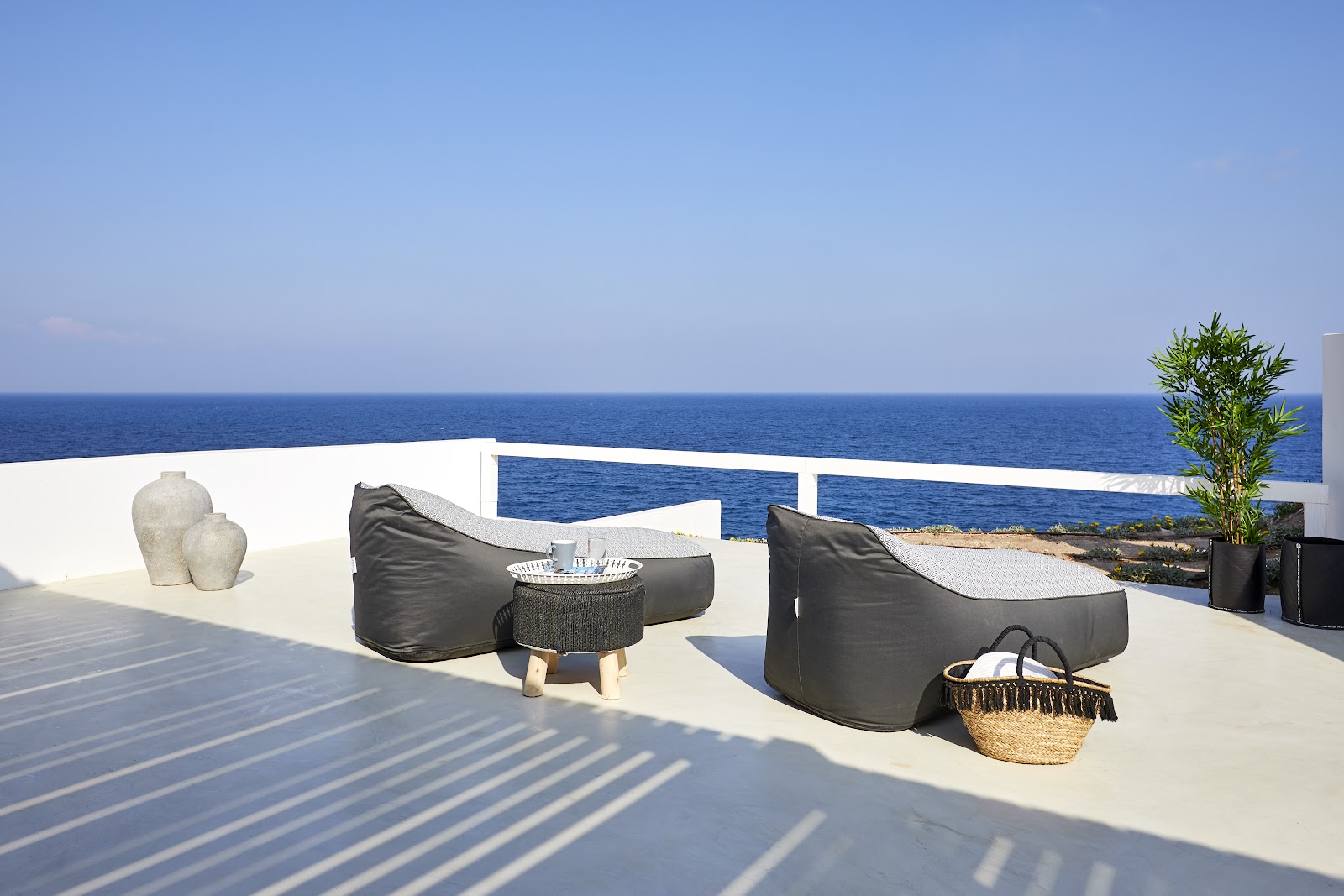 Palm Island Suites Santorini
