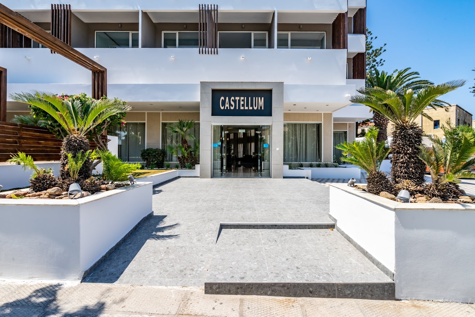 Rhodes Central Apartment