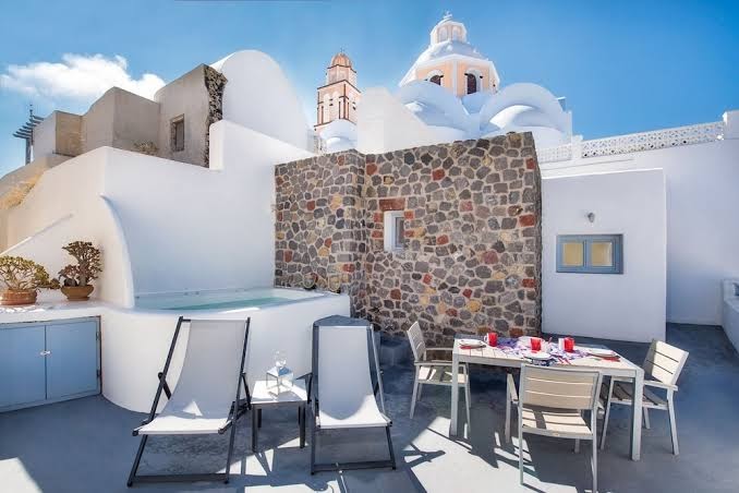 San Marino Suites