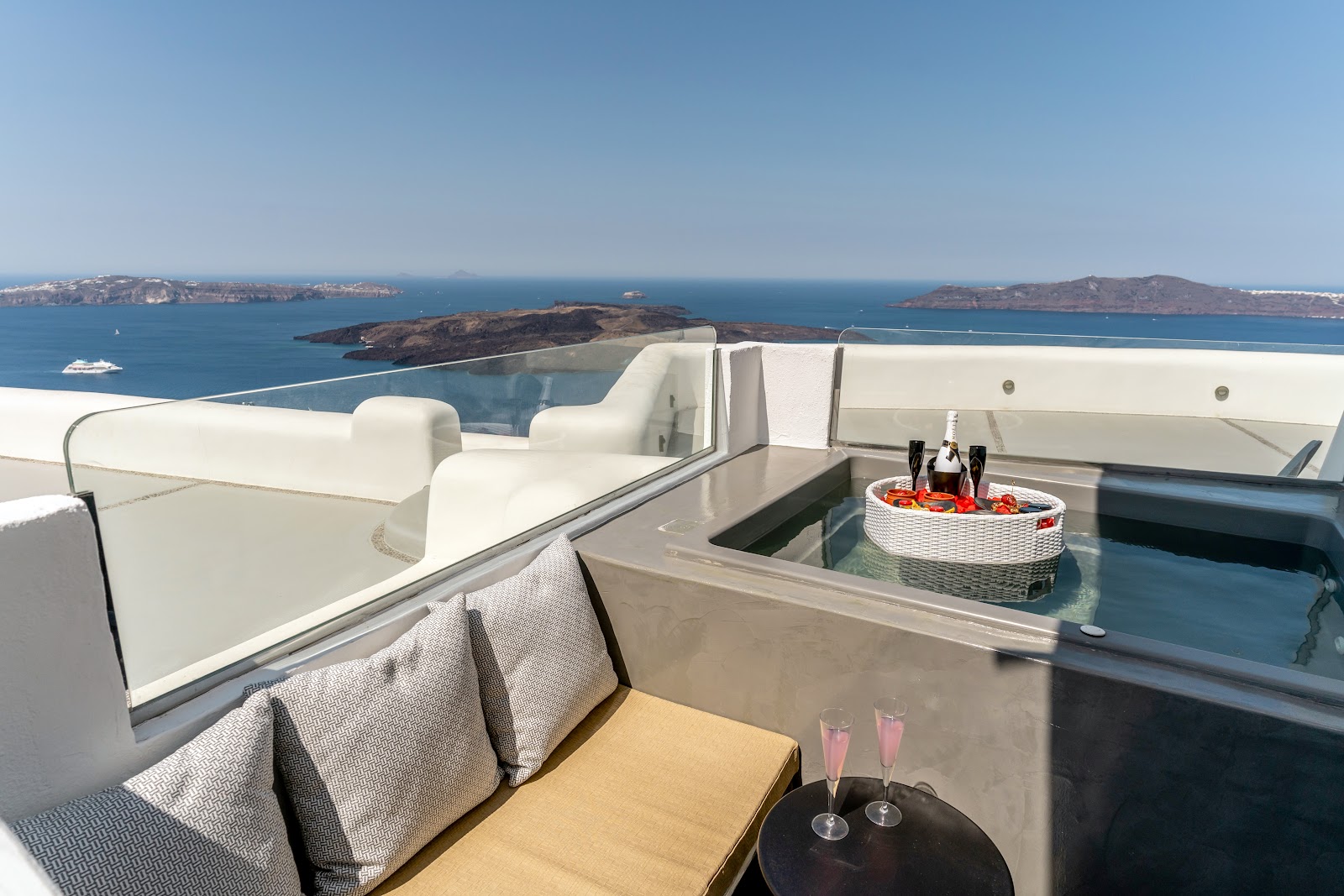 Santorini Palace