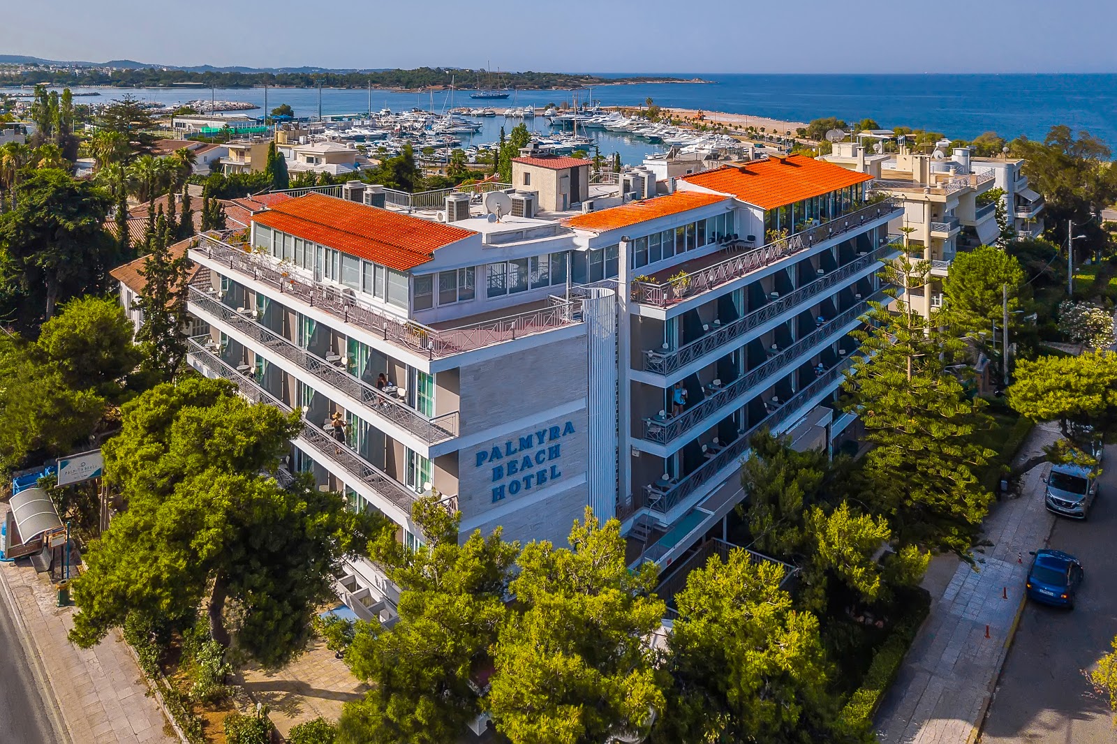 Sea View Cityscape Hotel