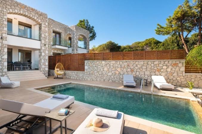 Siena Villa Pool