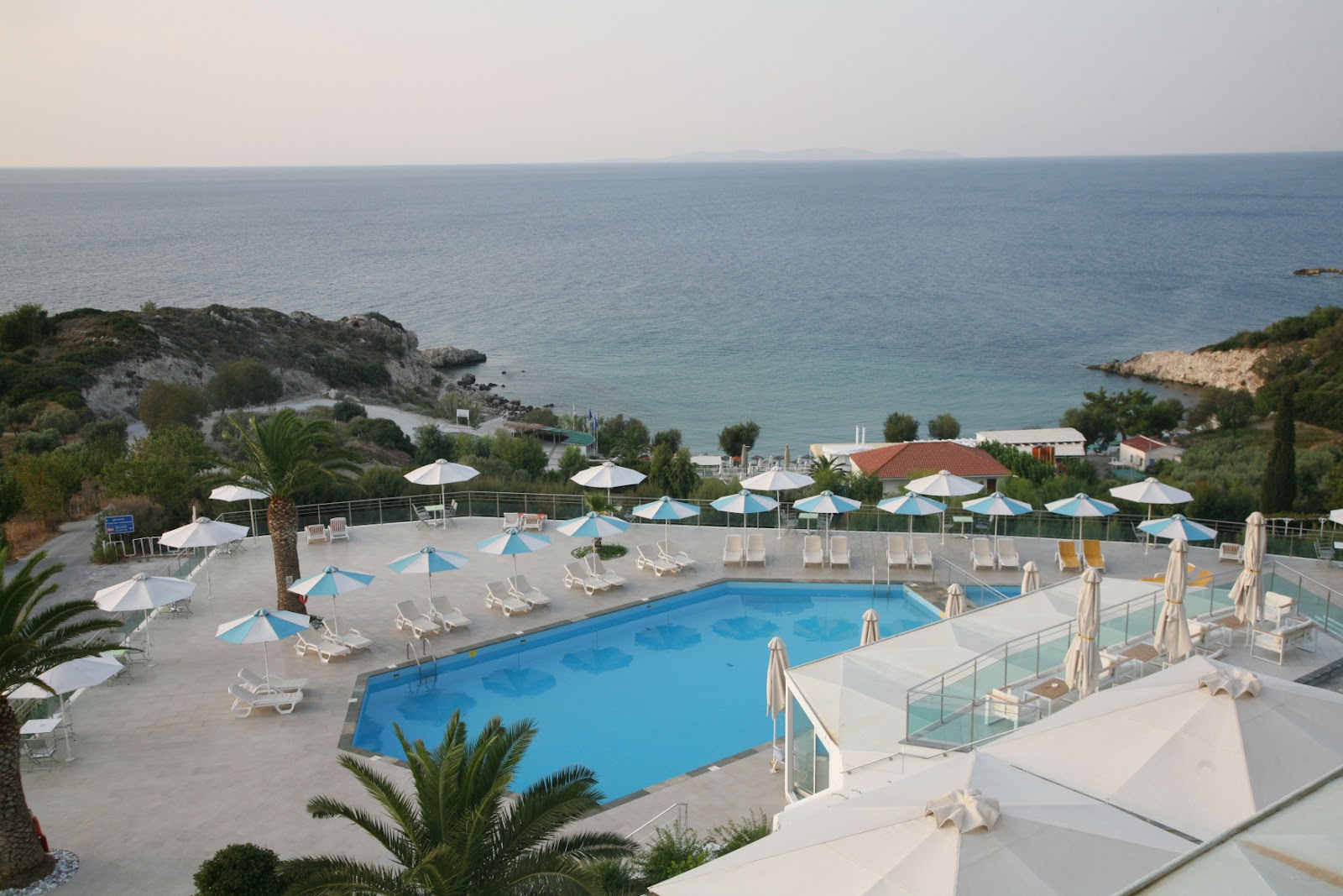 Sirenes Beach Samos