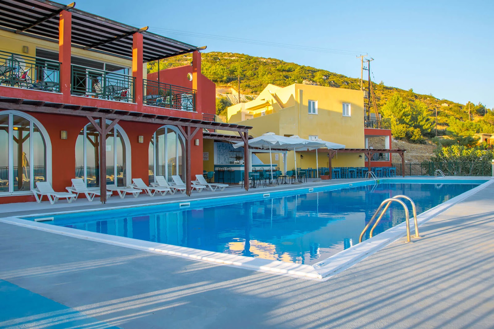 Sirenes Beach Samos