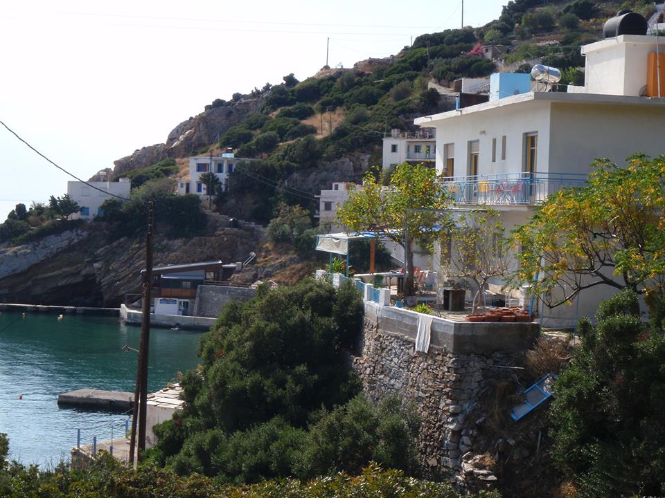Smaragdi Rooms & Studio