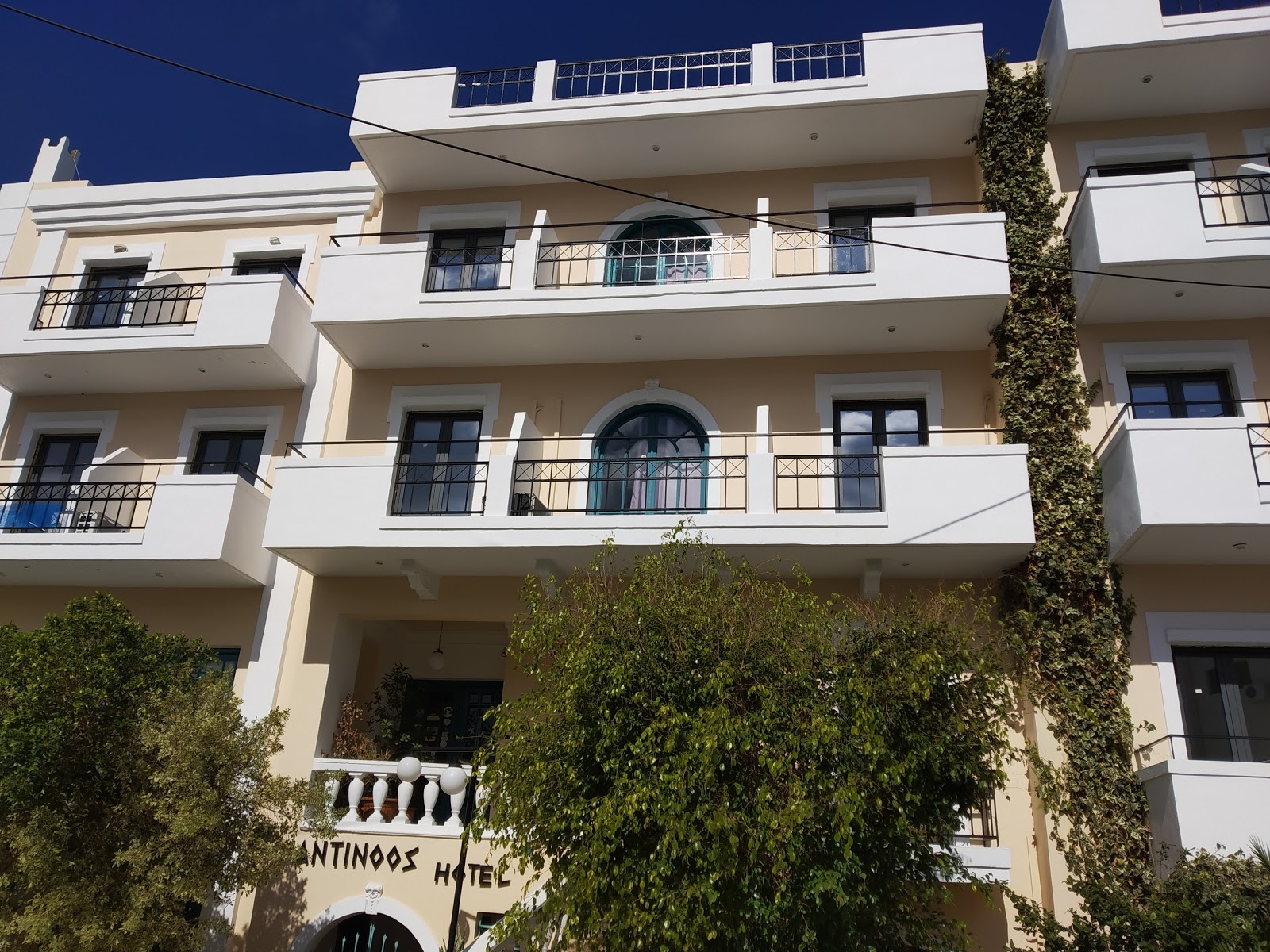 SOFIA HOTEL