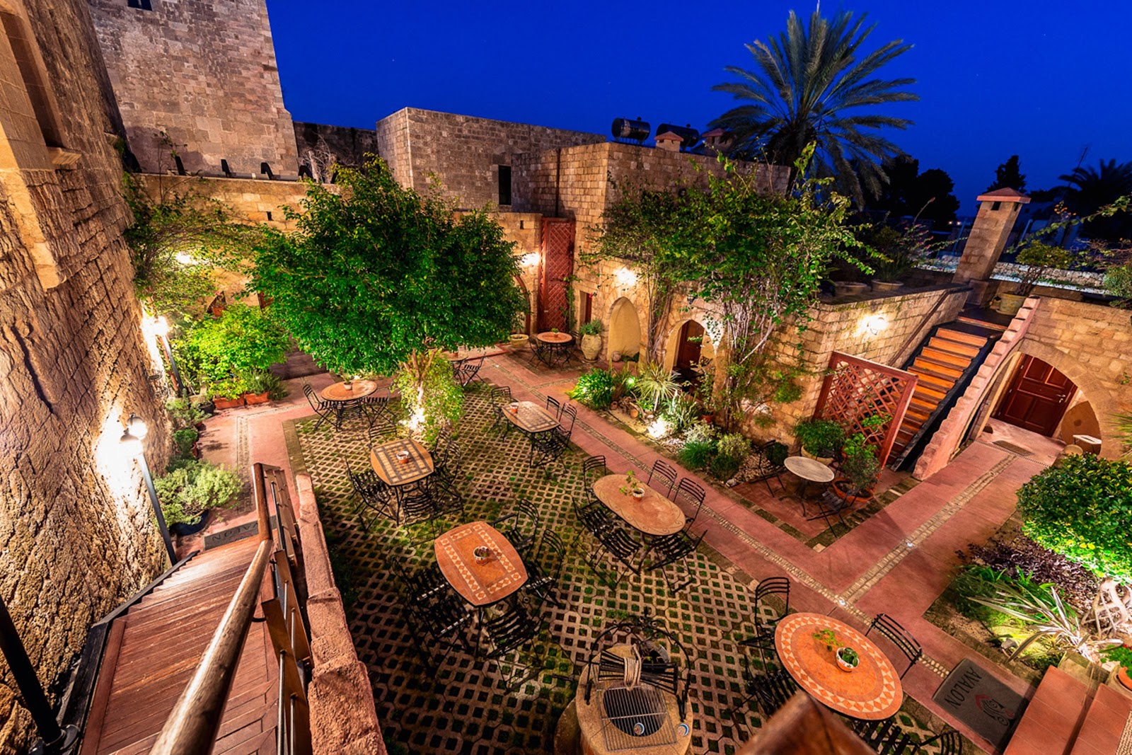 Spanish Knights Inn