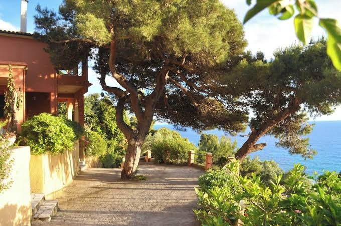 Sunrock Corfu